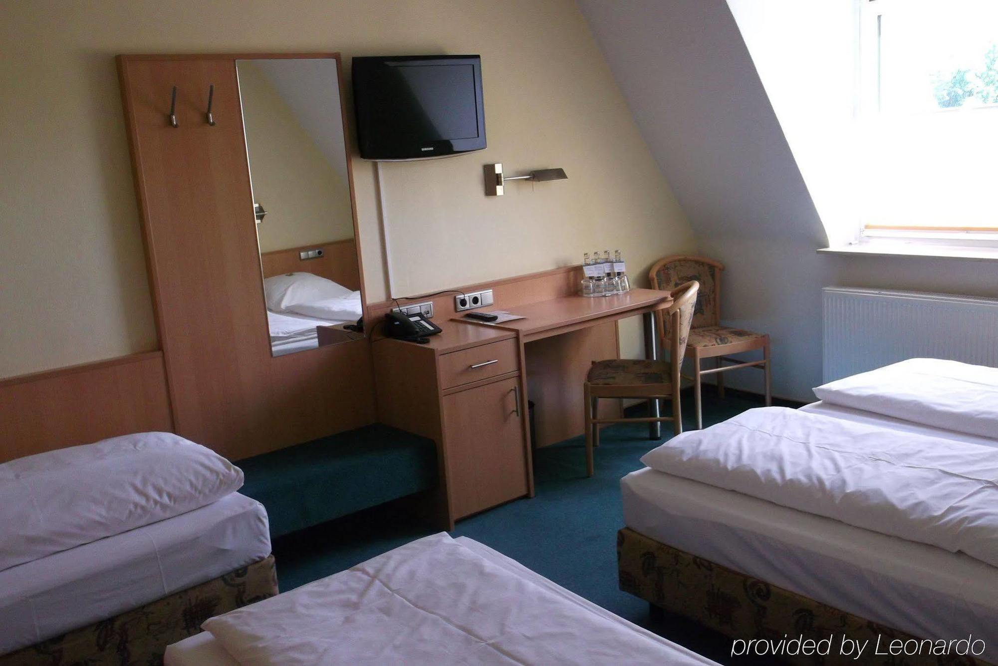 Serways Hotel Reinhardshain Nord Grünberg Oda fotoğraf